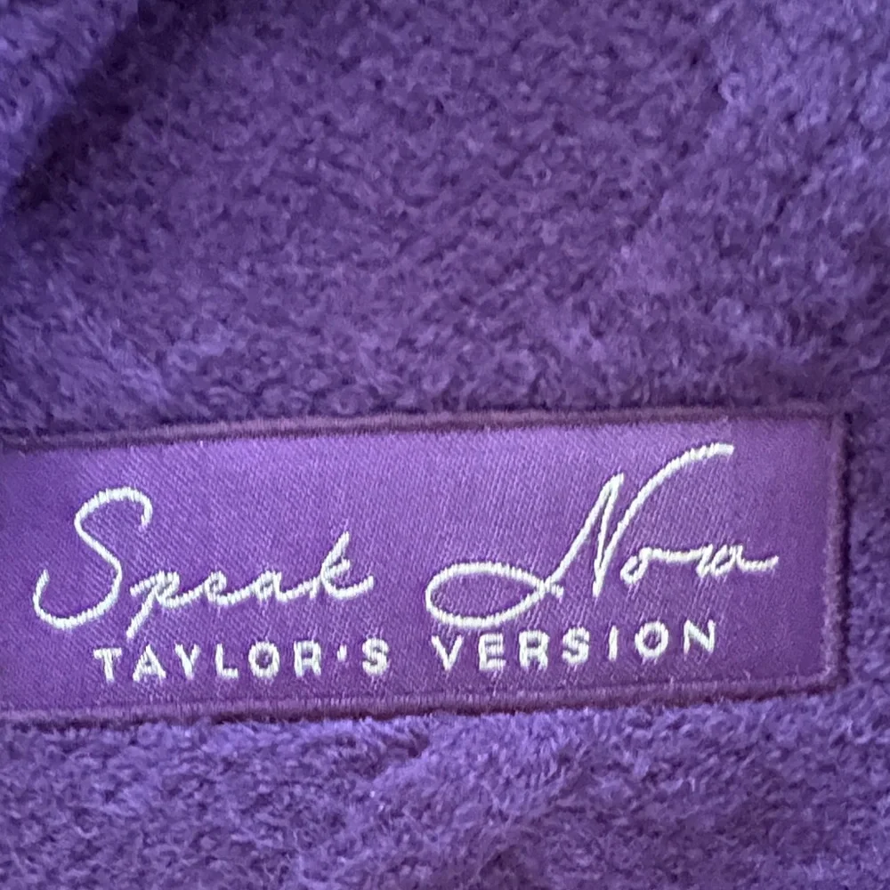Taylor Swift Speak Now Deep Purple Cardigan with Star Accents XL/2XL - Picture 3 of 4